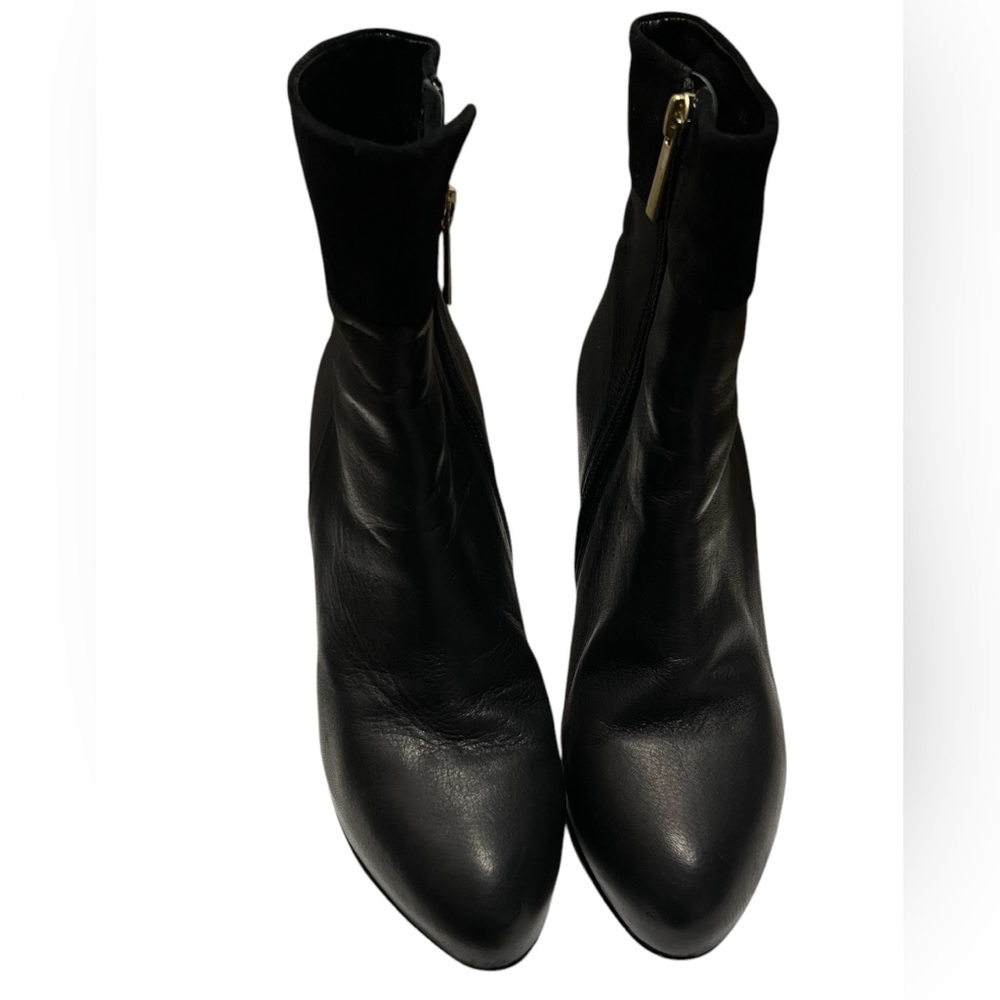 Elegant Black Leather Ankle Boots - Picture 6 of 10